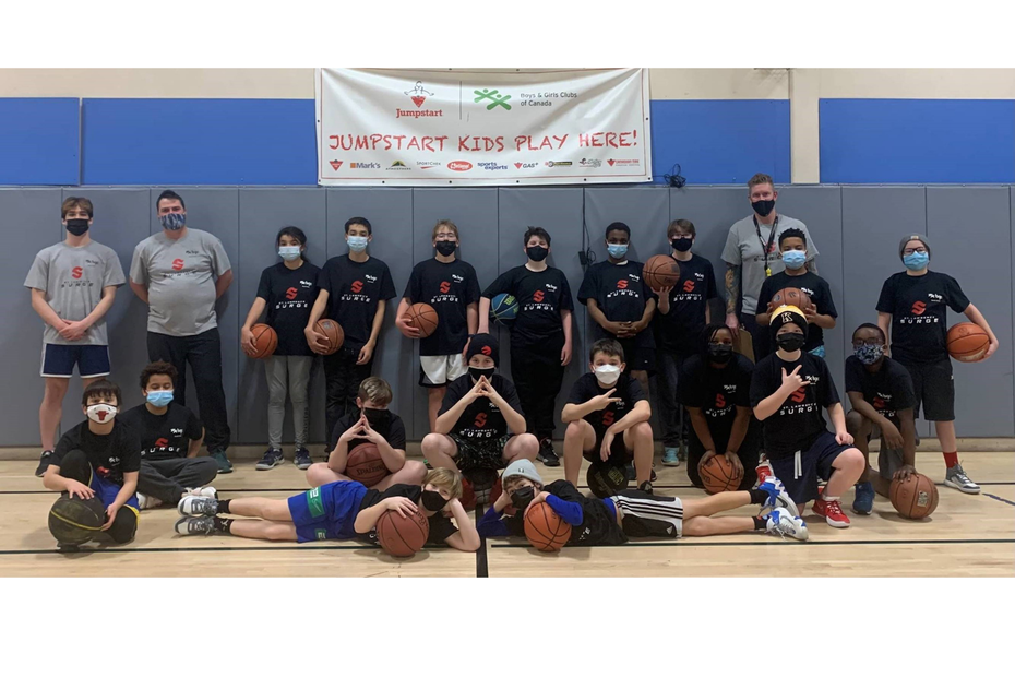 Participants and coaches from the BGC South East basketball program